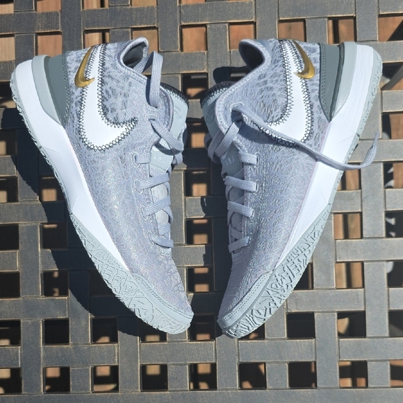 Nike Zoom LeBron NXXT - Picture 3 of 9